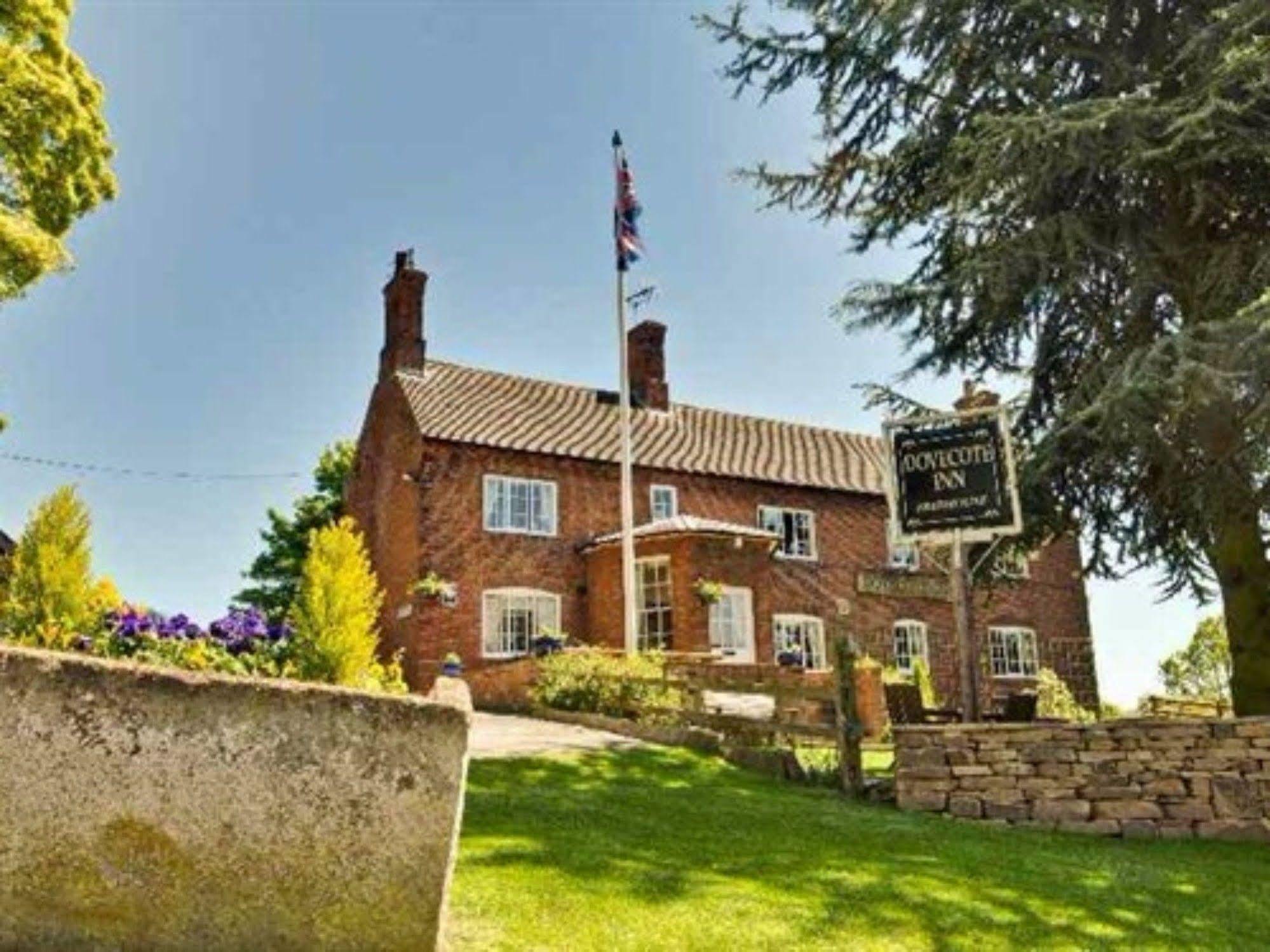 The Dovecote Inn Laxton Exterior foto
